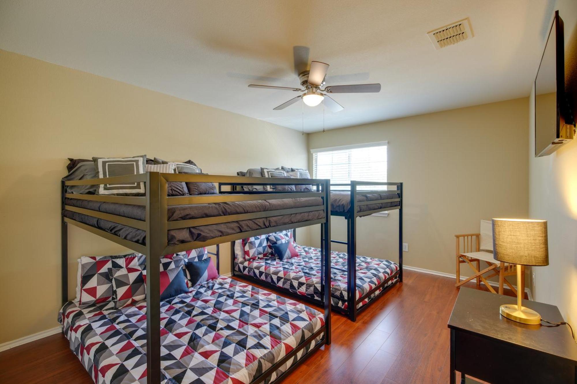 San Antonio Home With Pool Access Near Lackland Afb Екстериор снимка