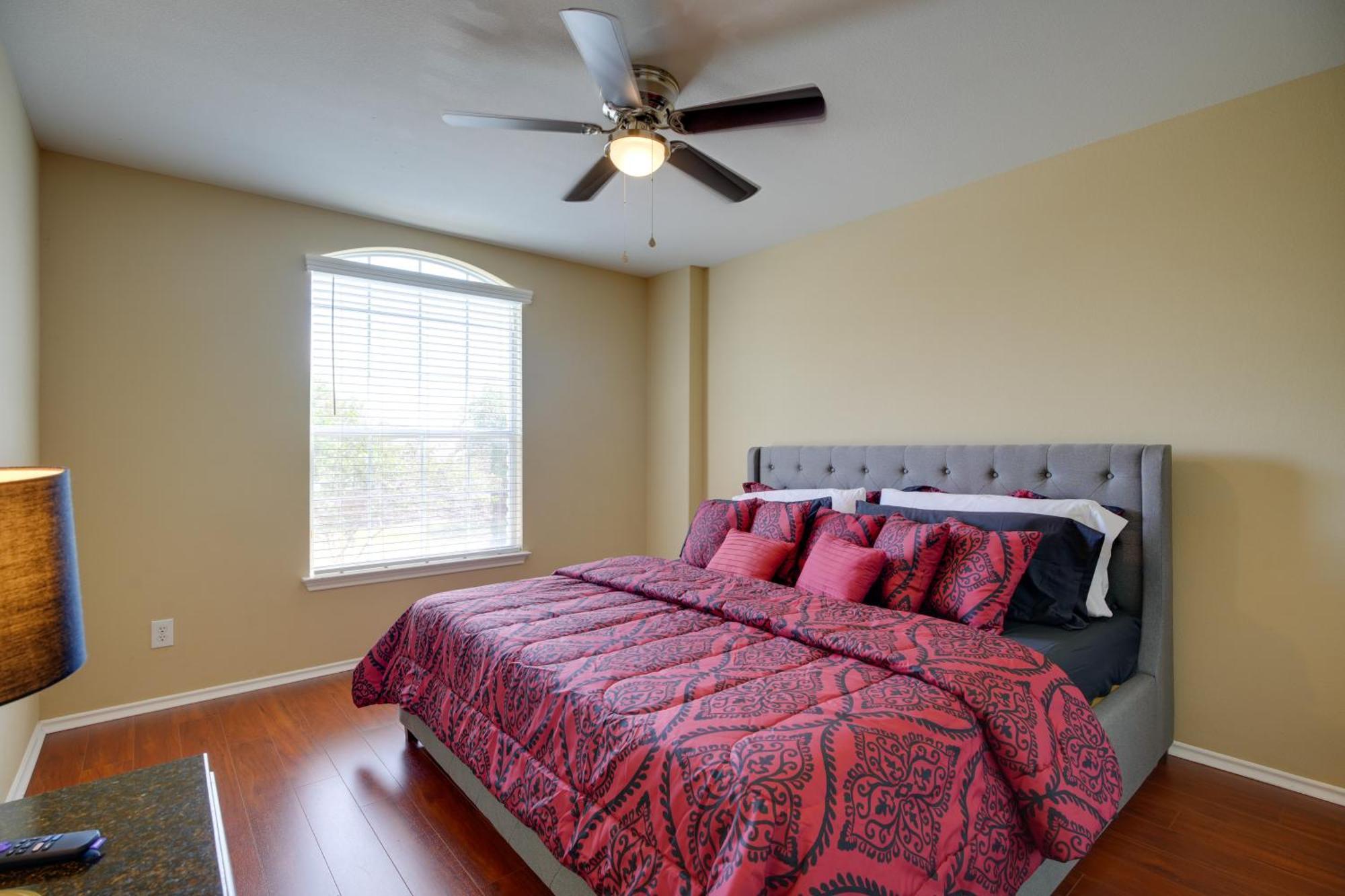 San Antonio Home With Pool Access Near Lackland Afb Екстериор снимка