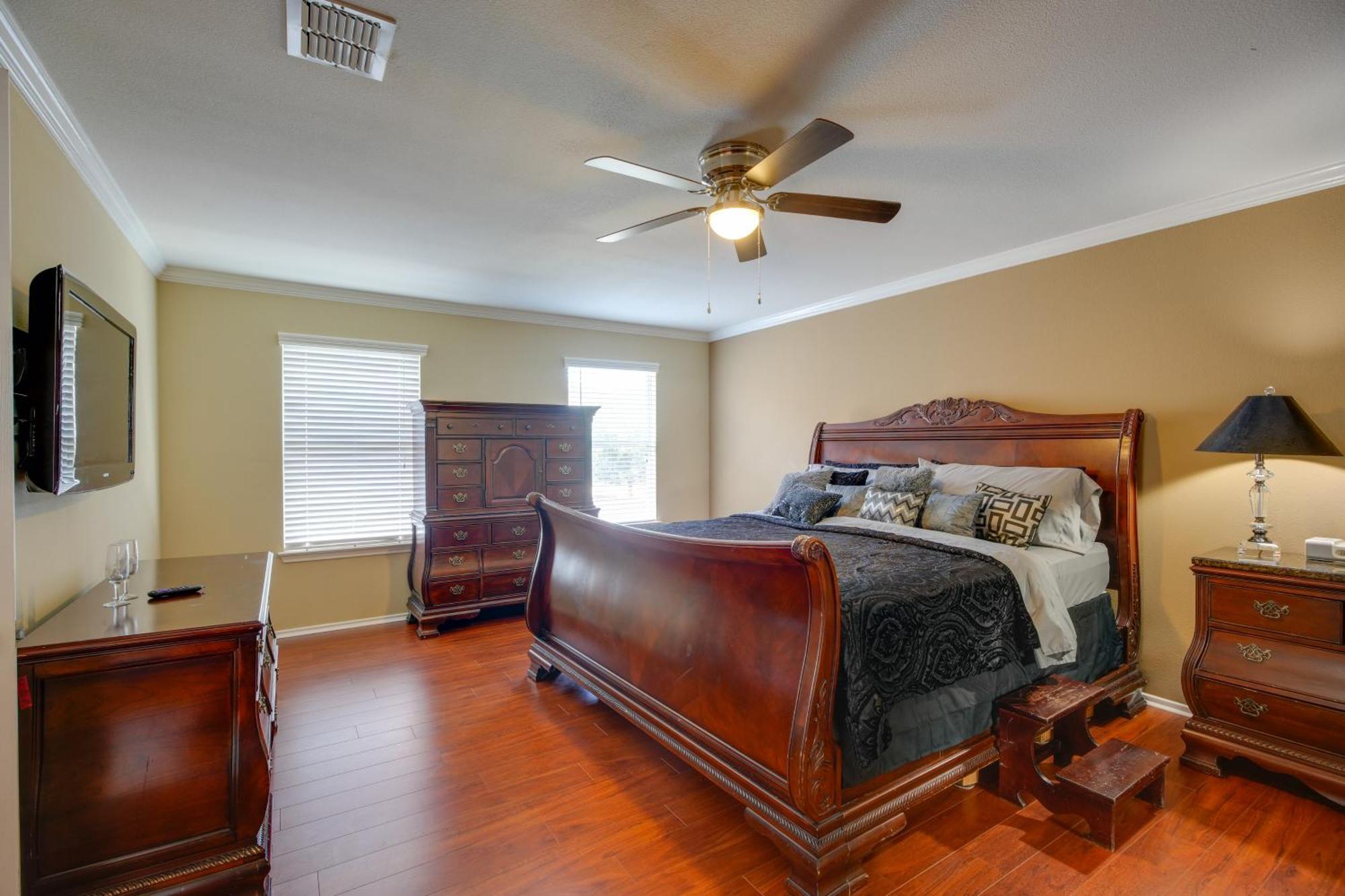 San Antonio Home With Pool Access Near Lackland Afb Екстериор снимка