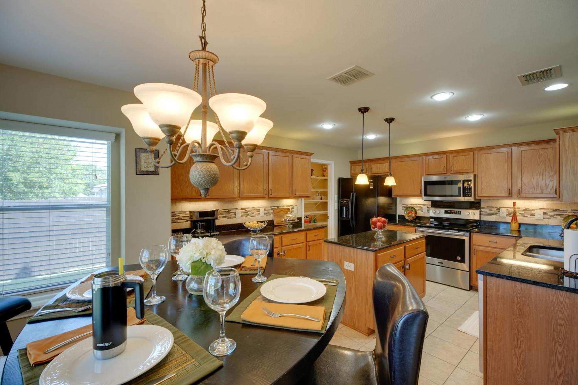 San Antonio Home With Pool Access Near Lackland Afb Екстериор снимка